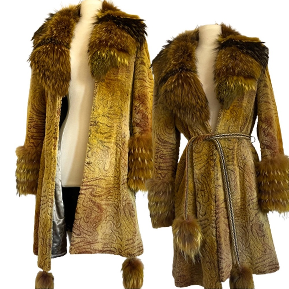 RARE vtg 1970s 100% authentic lamb skin Racoon Fur trim Yellow coat Penny lane